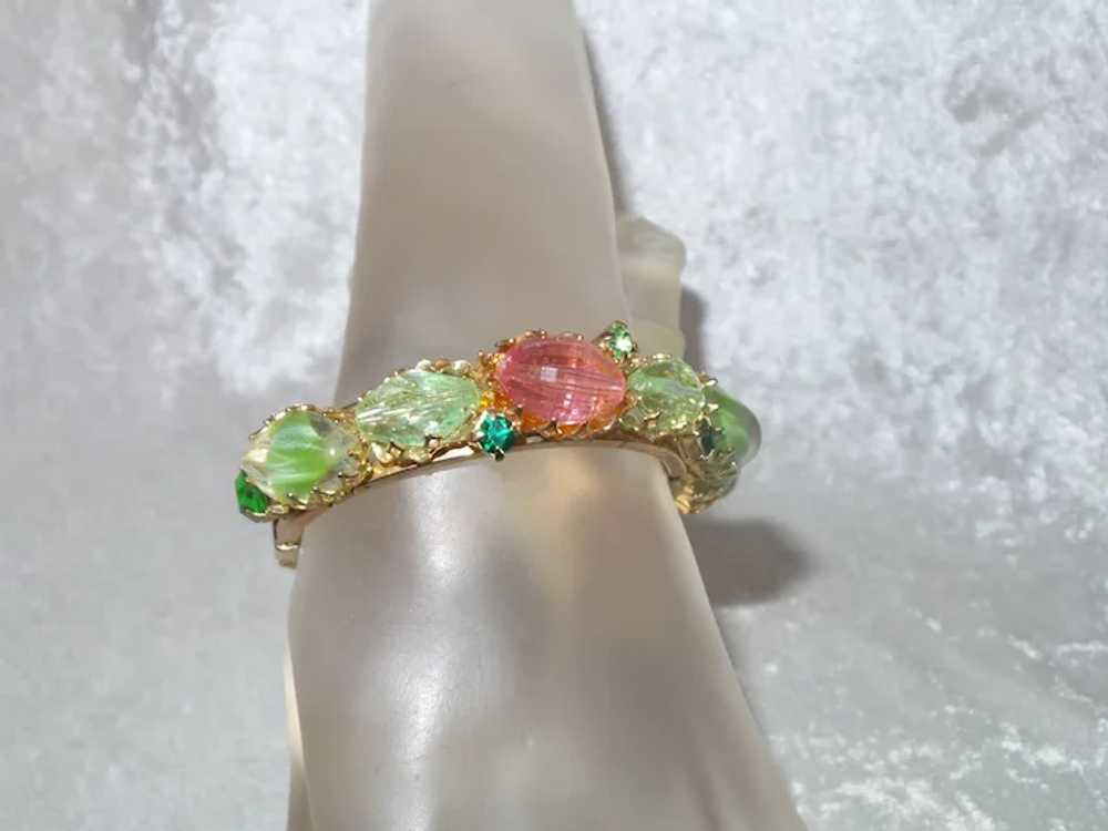 Juliana Molded Art Glass Hinged Bracelet with Rhi… - image 9