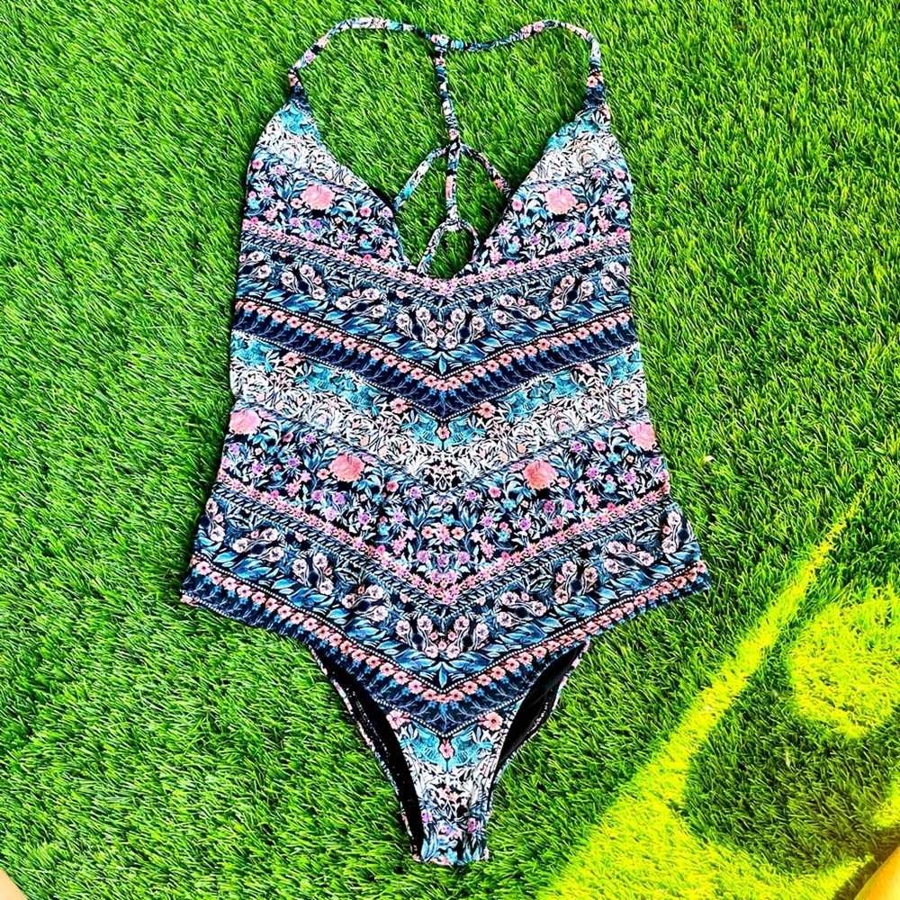 Oneill O’Neill One-piece small - image 1