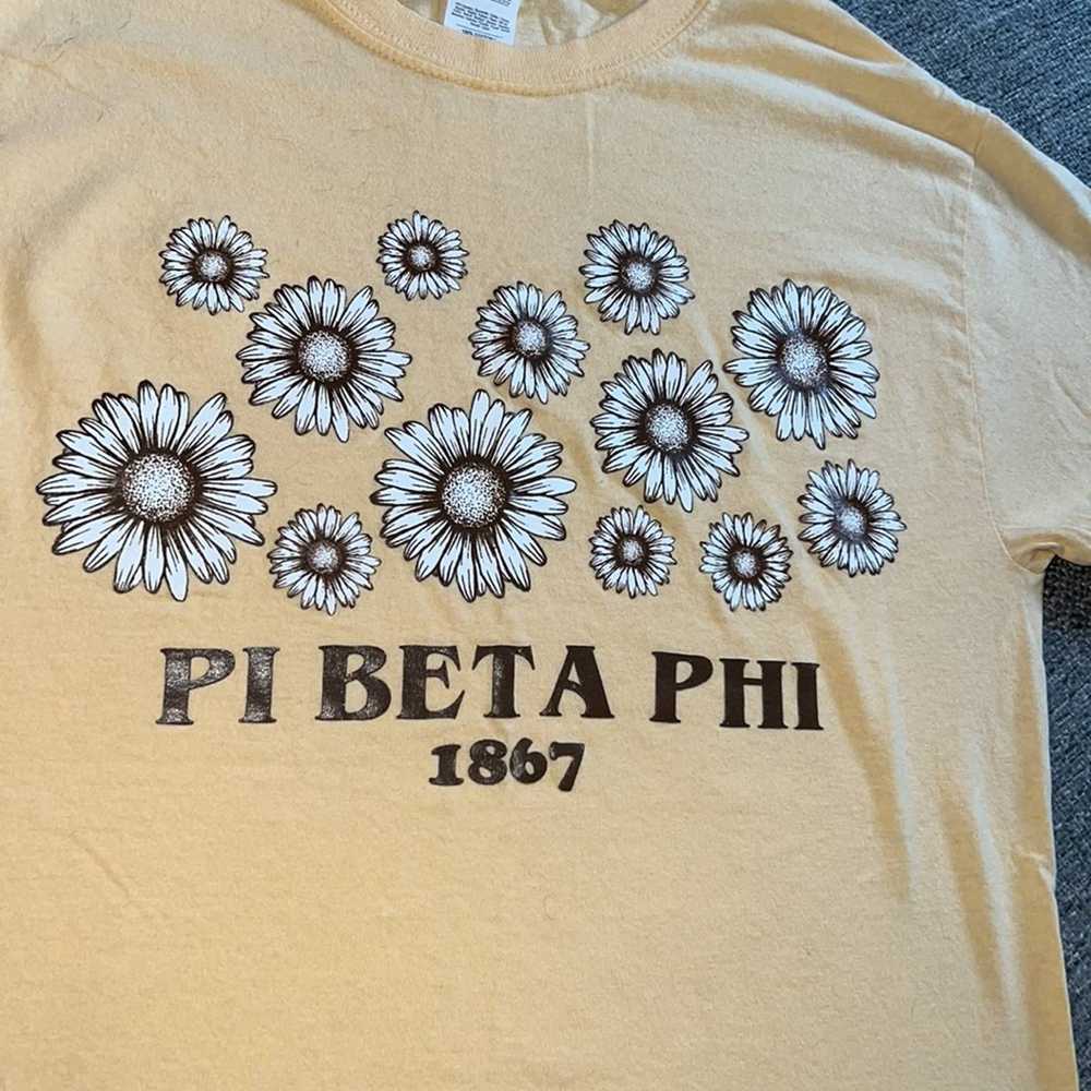 Gildan Pi Beta Phi Sorority 1867 Yellow Flowers S… - image 2