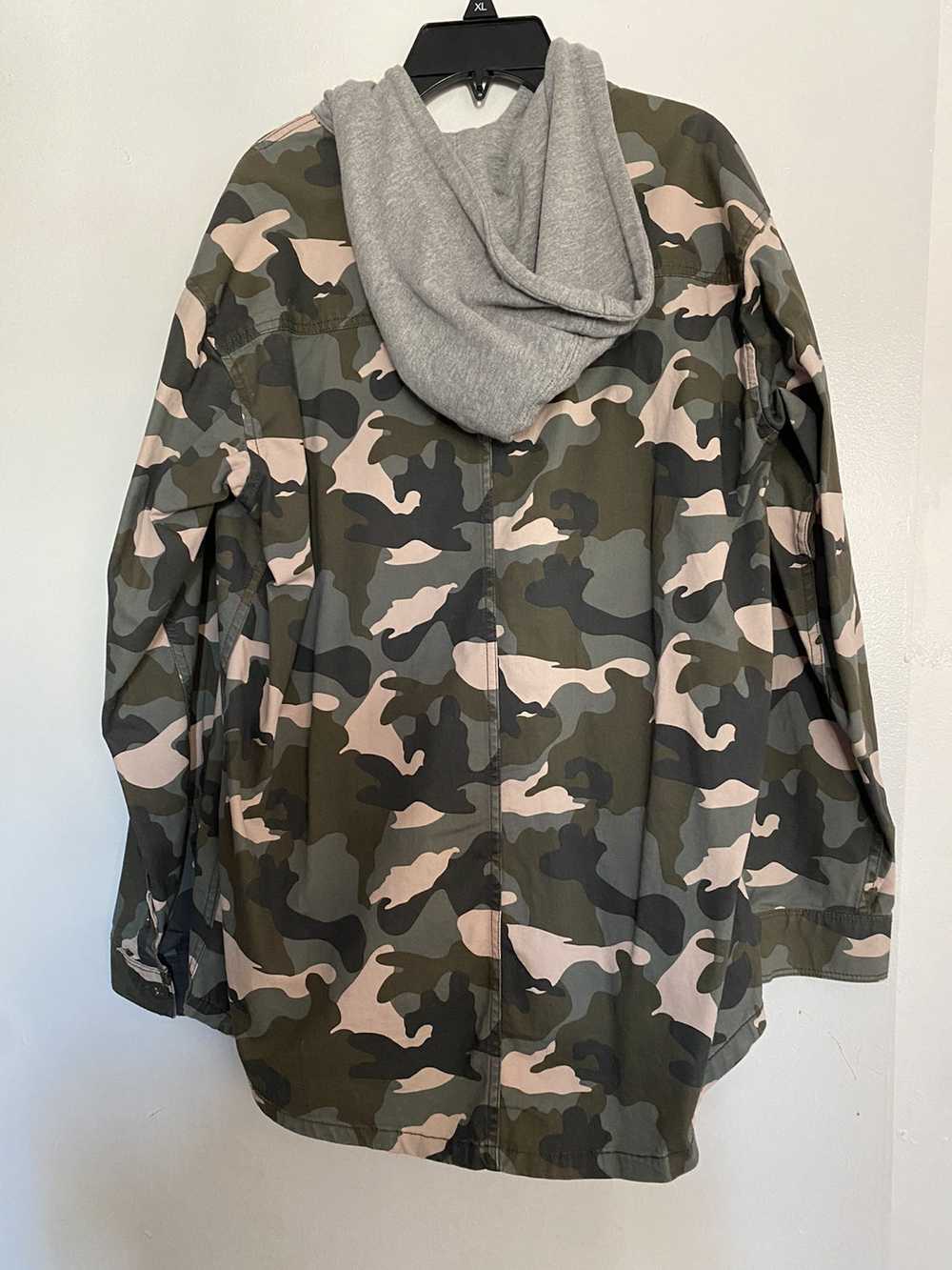 H&M Camo jacket - image 2