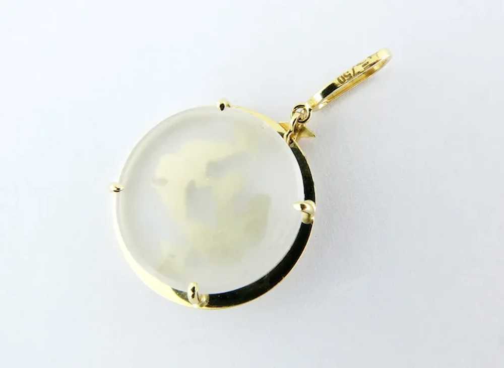 Fine 18K Yellow Gold, White Agate & Small Diamond… - image 3