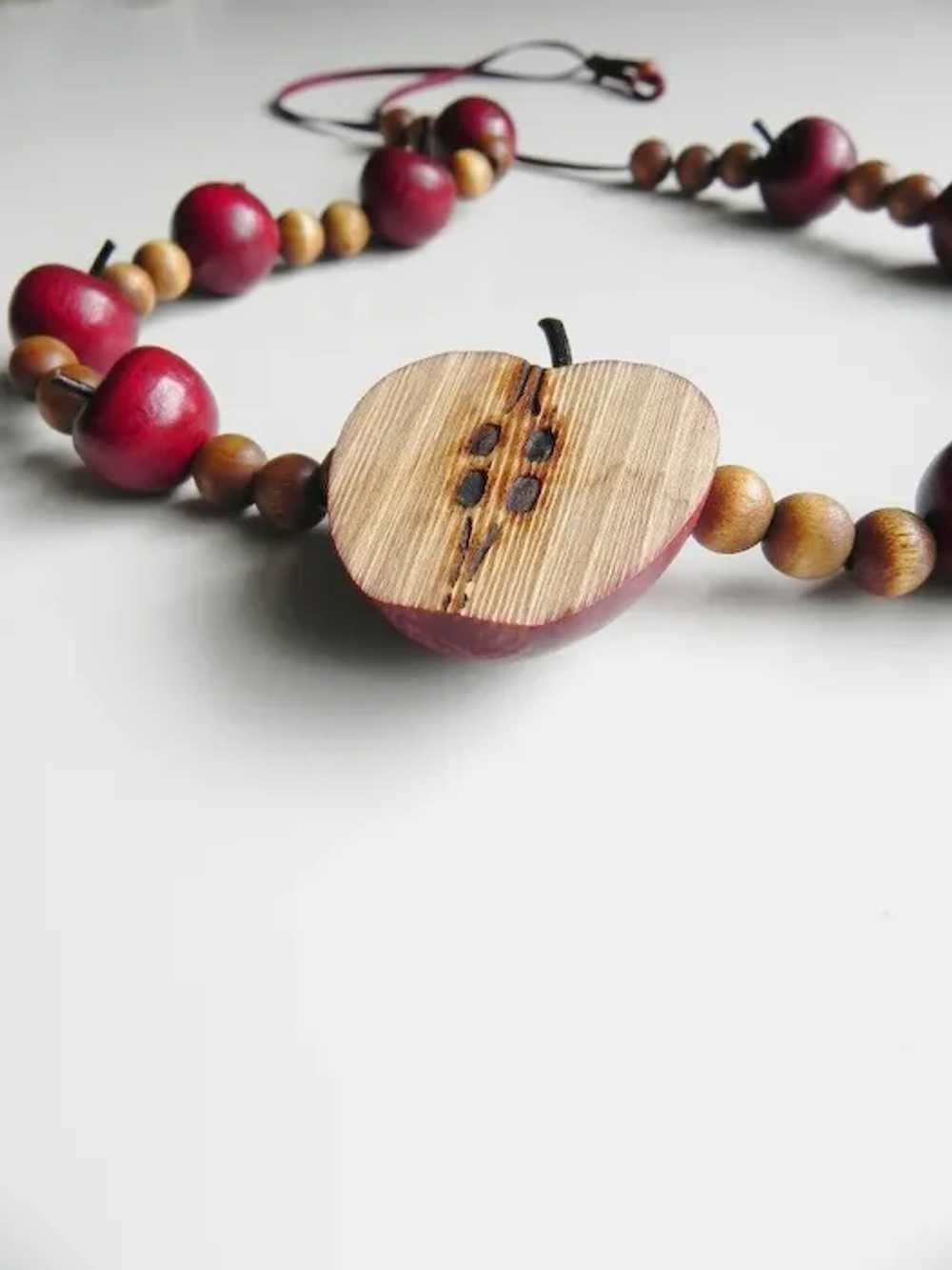 Vintage Wooden Apple Necklace \ Wood Bead Necklac… - image 4