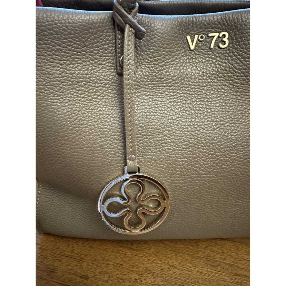 V 73 Tote - image 3