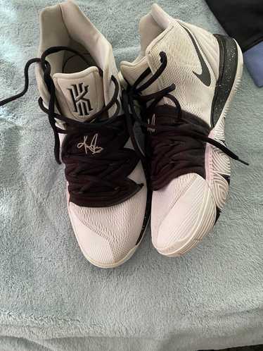 Kyrie 5 best sale tb shoes