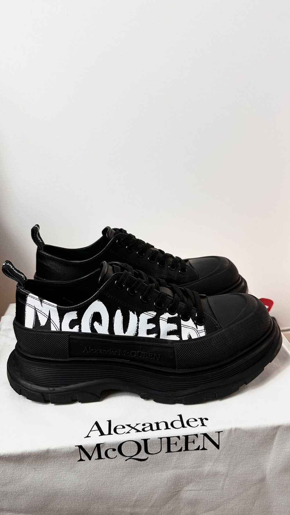 Alexander McQueen Graffiti Tread Slick Lace Up in… - image 5
