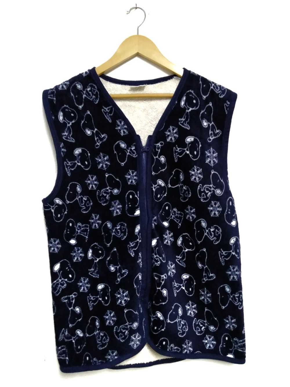 Peanuts × Peanuts & Co SNOOPY PEANUTS FURRY VEST/… - image 1