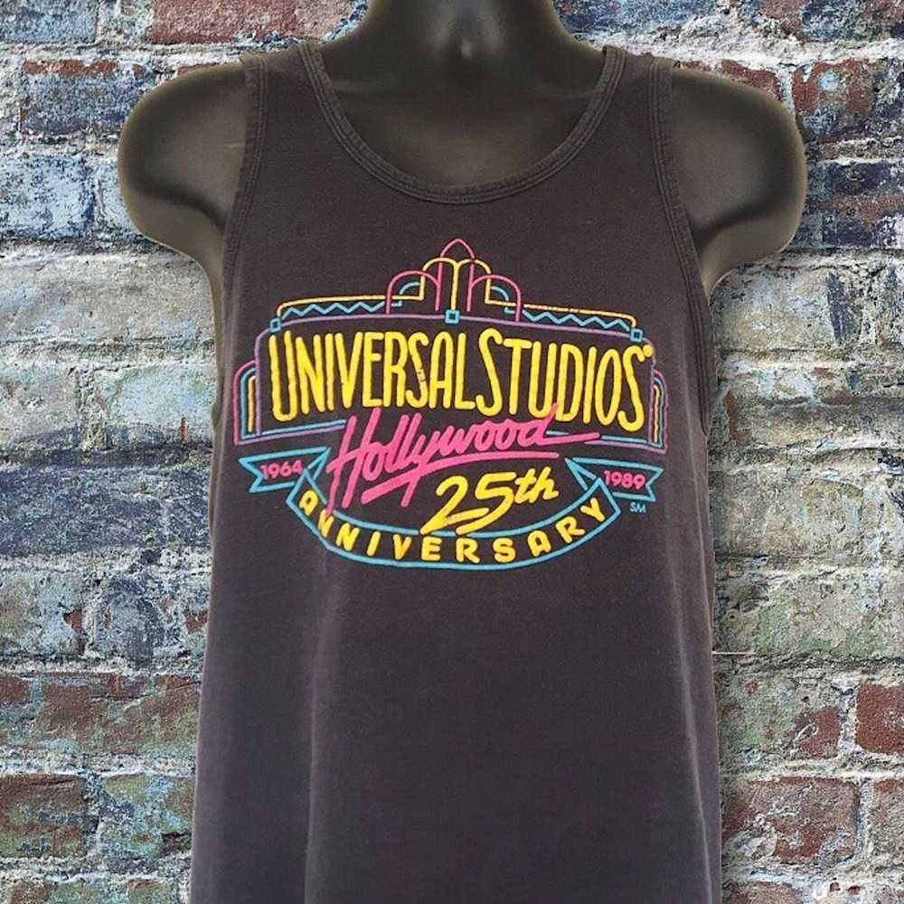 Vintage 90s universal studios - Gem