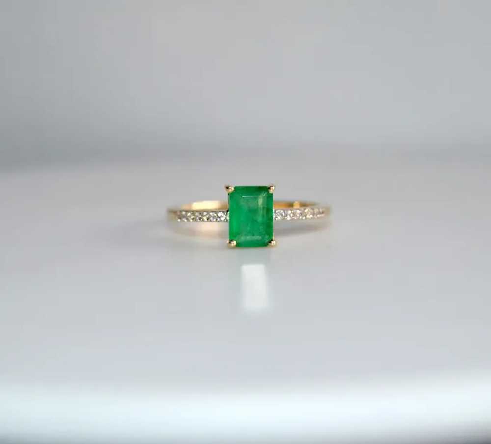 Emerald cut Emerald Forever Gold Ring 1.01ct - image 2