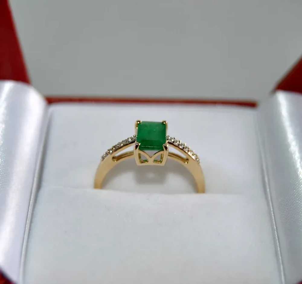 Emerald cut Emerald Forever Gold Ring 1.01ct - image 8