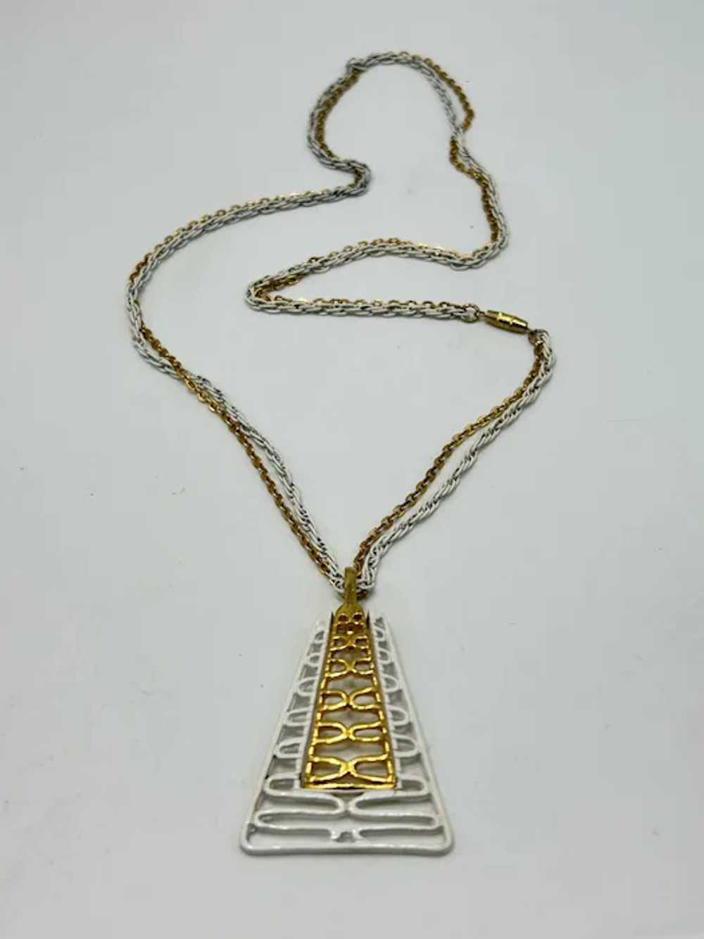 Vintage Gold Tone & White Enamel Necklace 70s Cos… - image 3