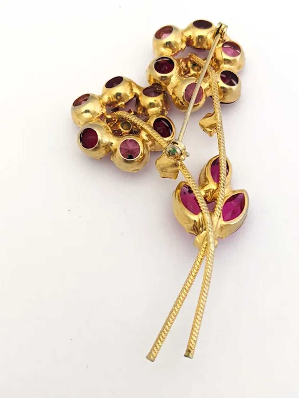 Gold Tone Pink Rhinestone Spray Floral Brooch - image 4