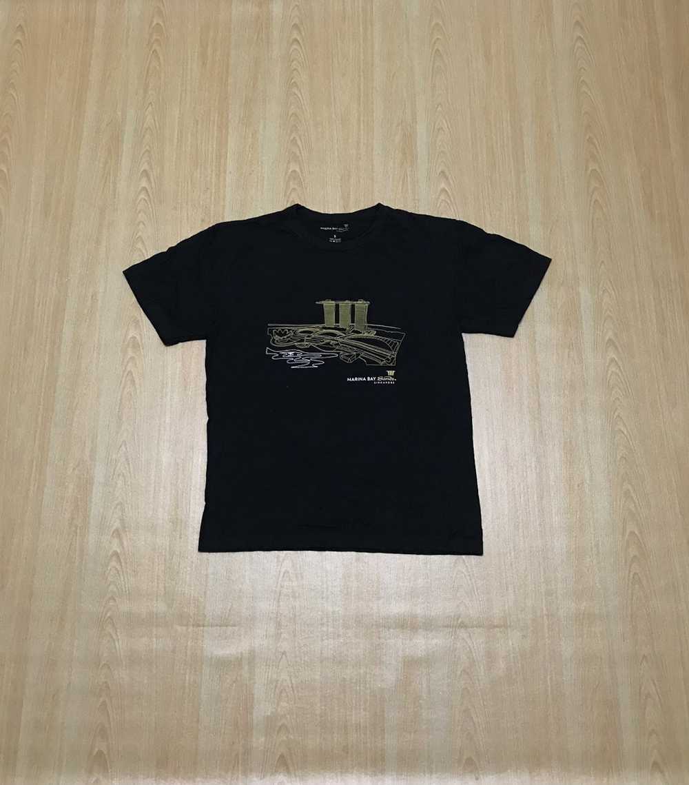 Streetwear Marina Bay Big Printed Tee - image 1