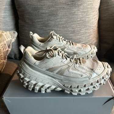 Balenciaga balenciaga defender - Gem