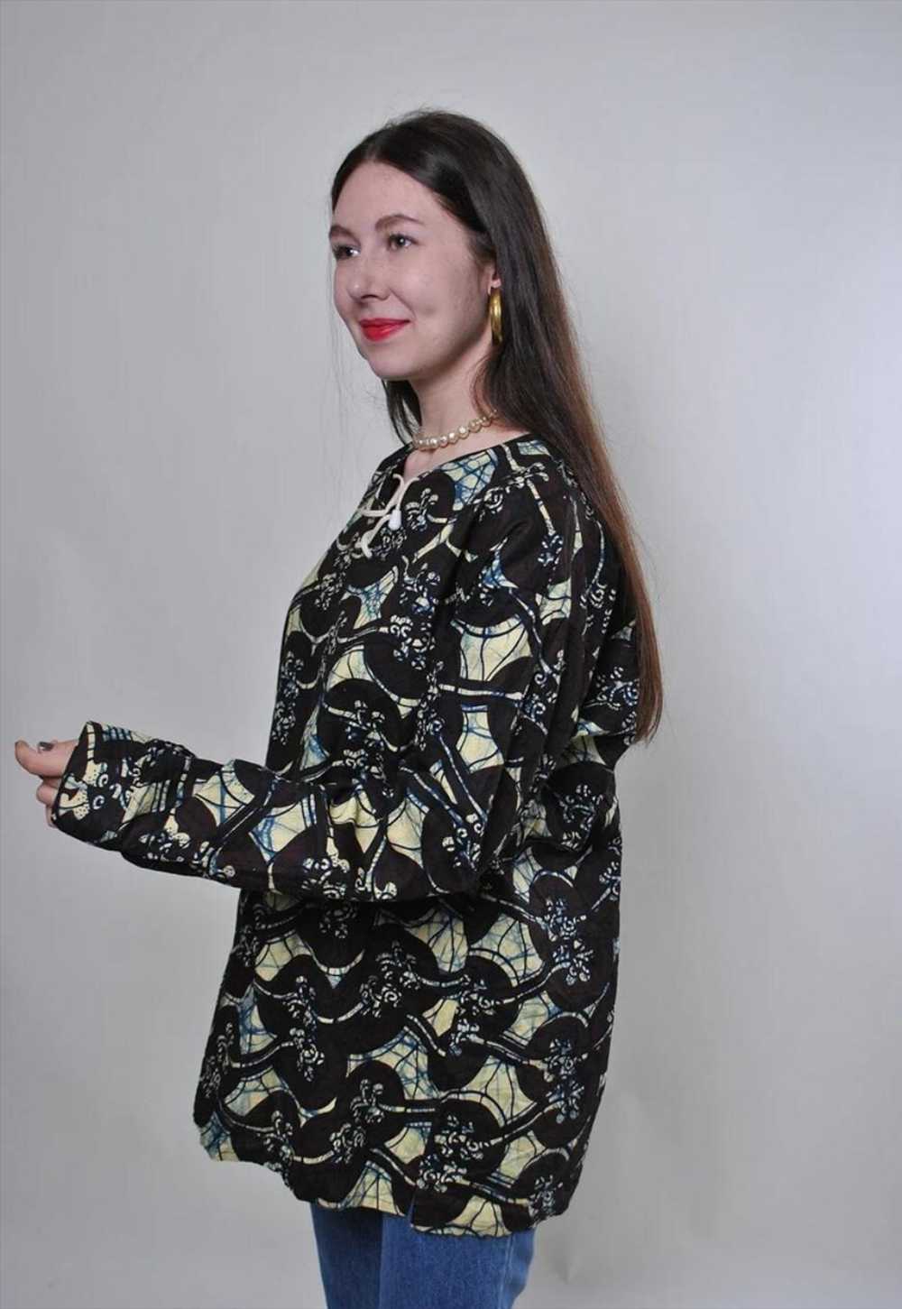 Abstract print vintage oversized lace brown blouse - image 2
