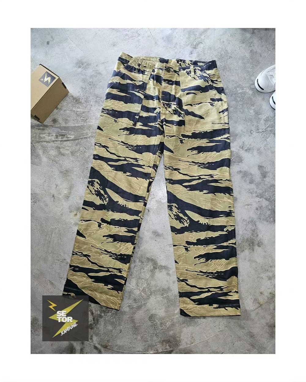 Other Golden Tiger Strike Baker Pants - image 5