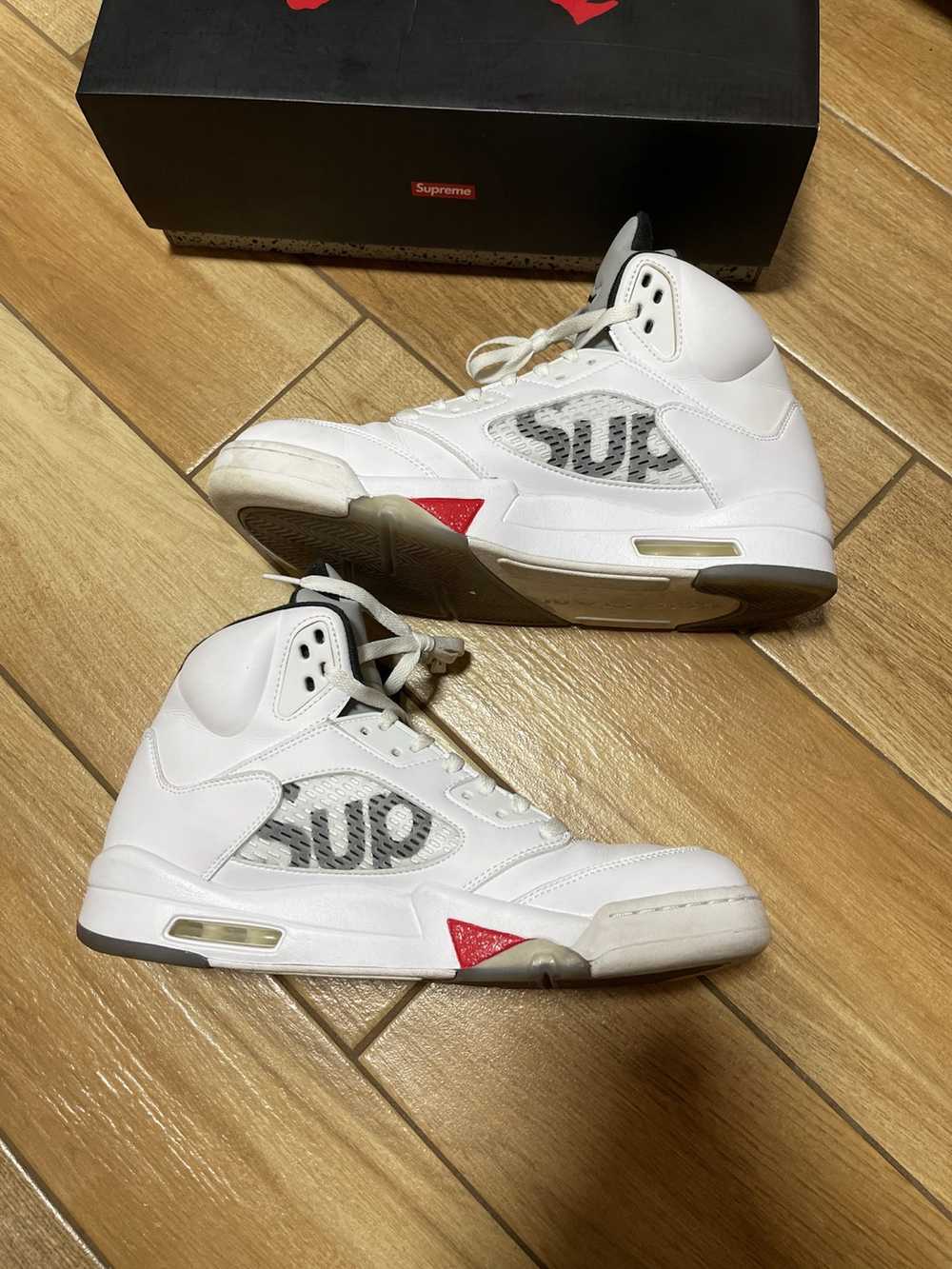 Jordan Brand × Supreme Jordan 5 x Supreme “White” - image 3