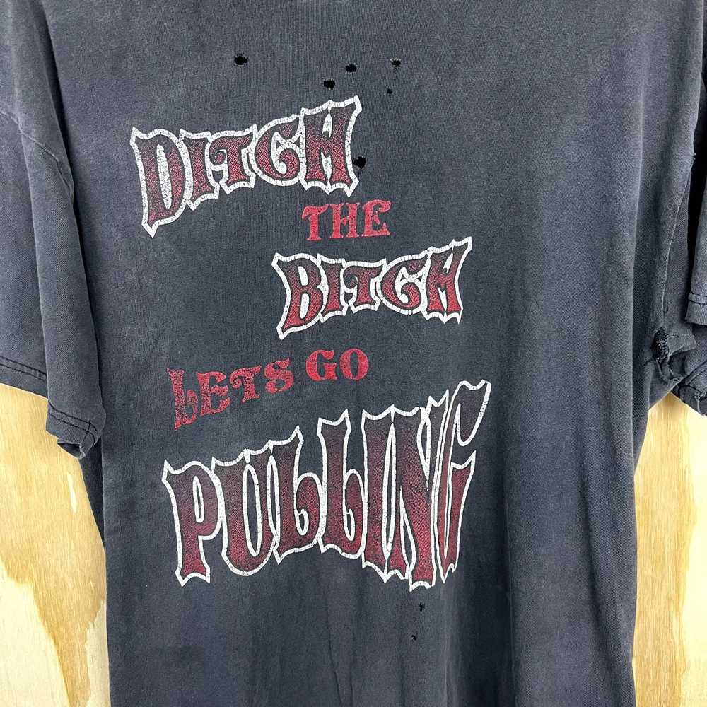 Vintage Lets Go Pulling Parody Shirt | Y2K | Grun… - image 2