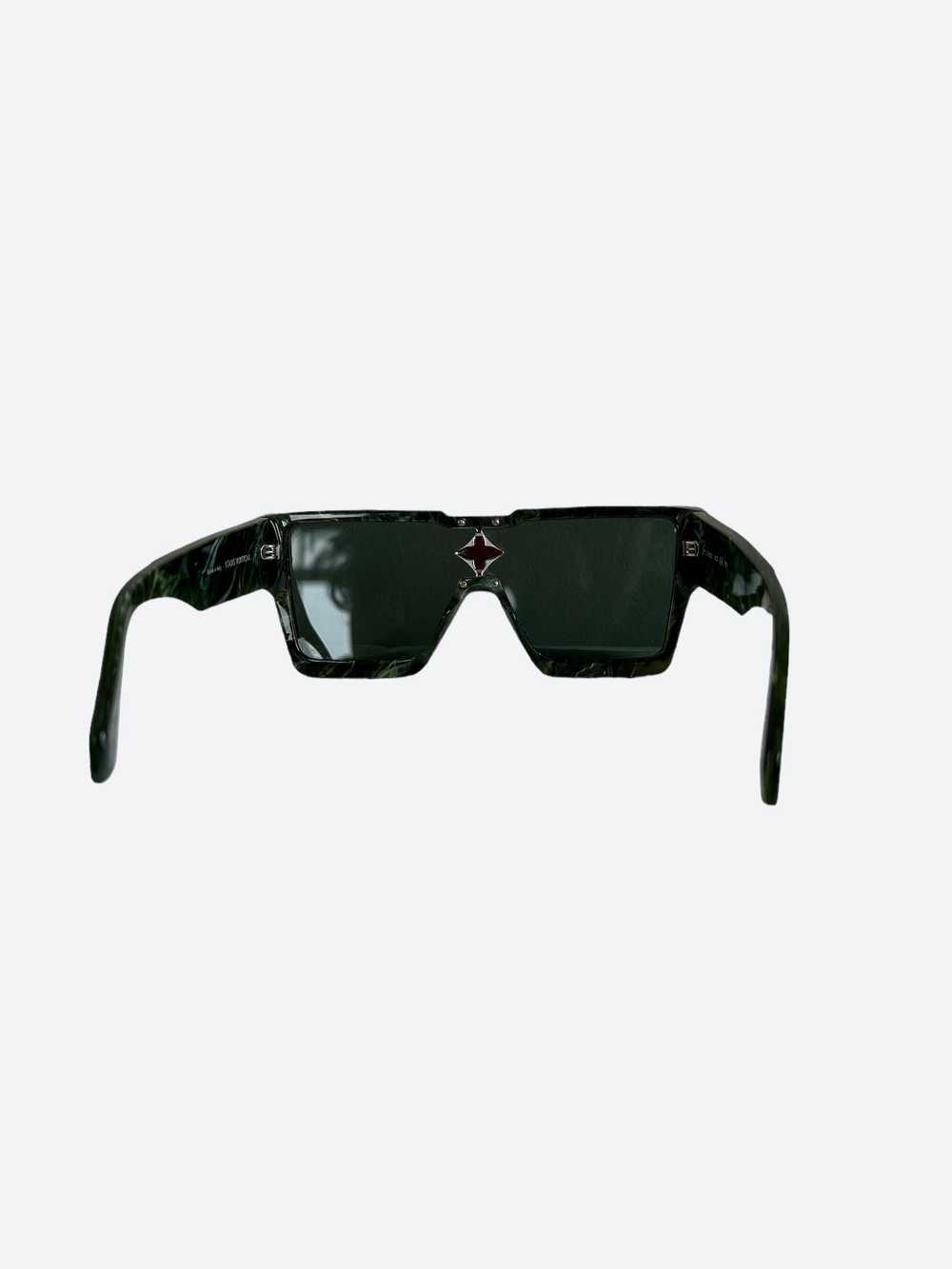Louis Vuitton Cyclone Sport Mask Sunglasses - Flawless Crowns