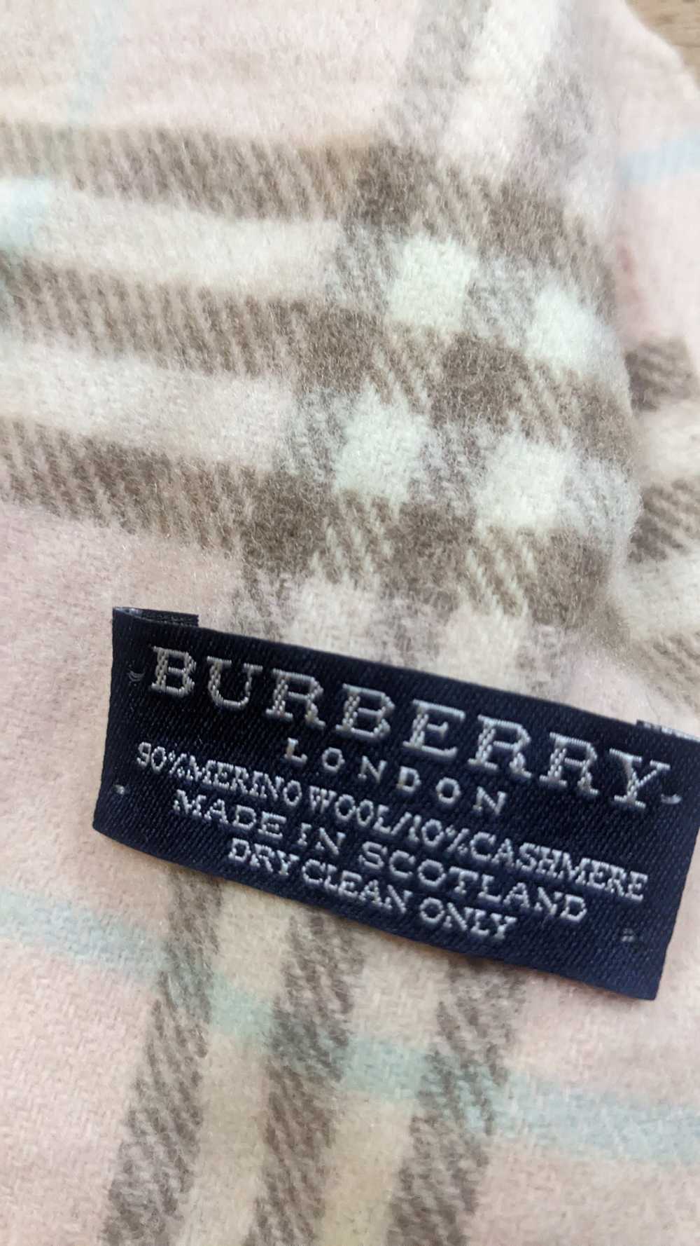 Burberry Vintage Burberry London Scarf /Merino Wo… - image 4