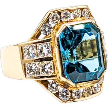 Stunning London Blue Topaz & Diamond Ring in 21k G
