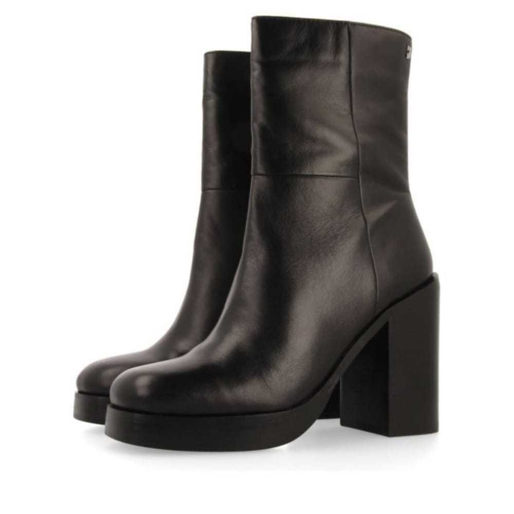 Gioseppo Leather boots - image 3