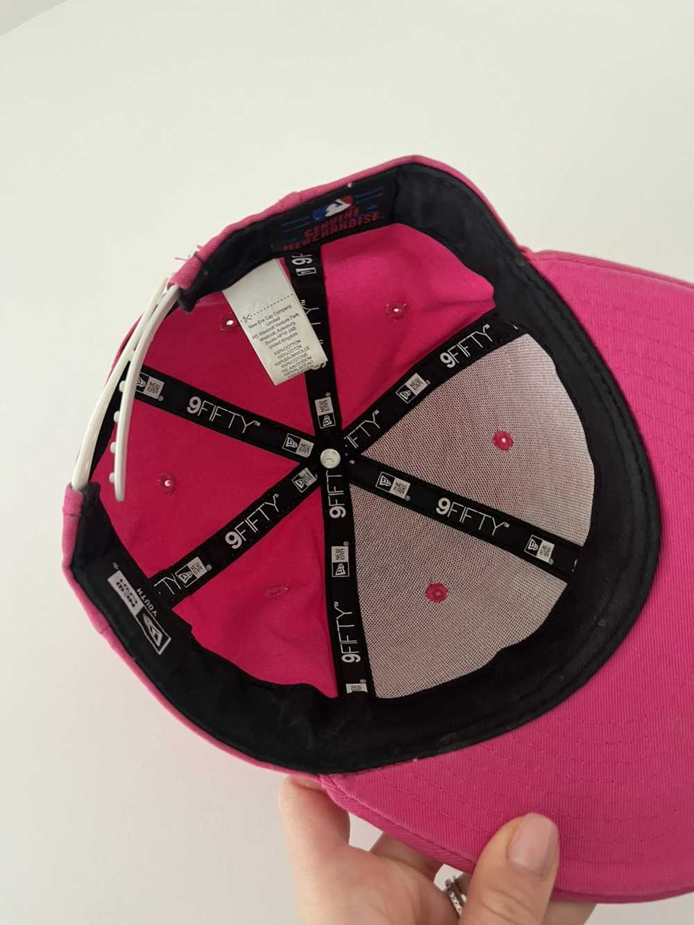 New Era New era pink hat - image 3