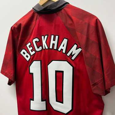 Jersey × Soccer Jersey × Very Rare David Beckham … - image 1