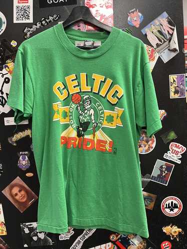 Boston Basketball Shirt Vintage 80S Style Nba T-Shirt 90S Bball Sweatshirt  Classic - AnniversaryTrending