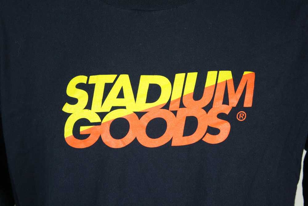 Round Two Stadium Goods Official Apparel Logo Dar… - image 2