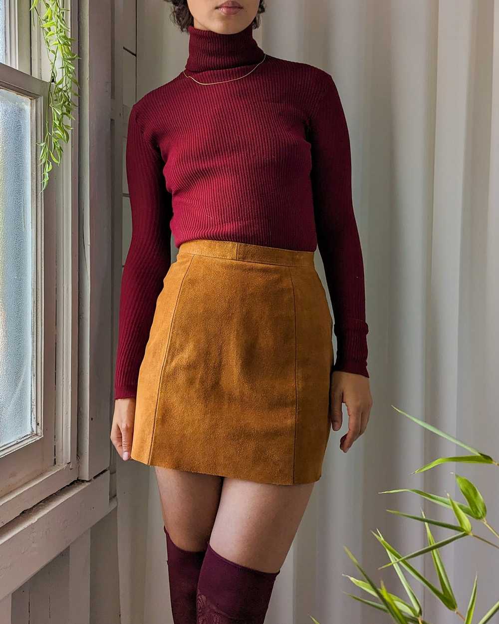 80s Leather Mini Skirt - image 3