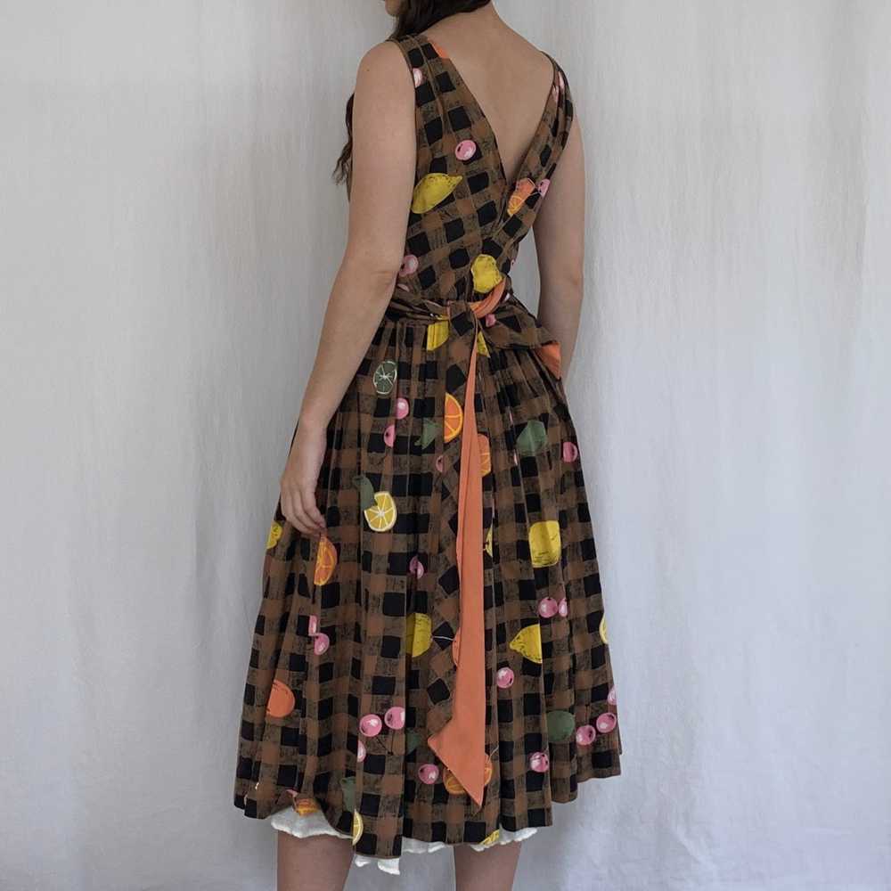 1950s Minx Modes Novelty Fruit Dress | S/M - image 2