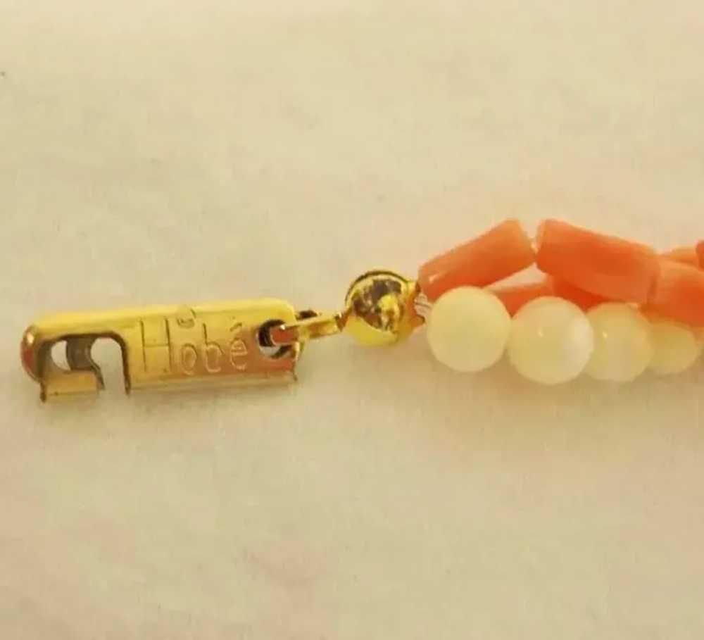Vintage HOBE Coral and White Bead Necklace - Bead… - image 7