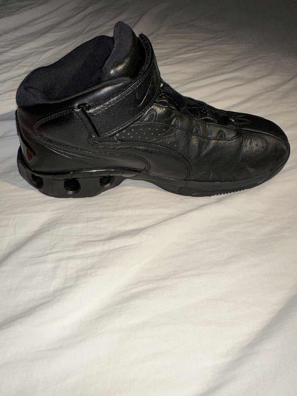 Nike 2005 Nike flight, all black basketball shoe - image 5
