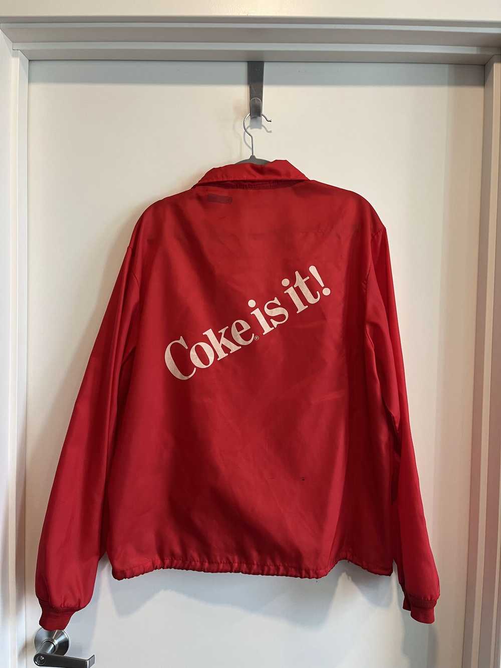 Coca Cola Coke is it! Windbreaker Jacket Size Lar… - image 2