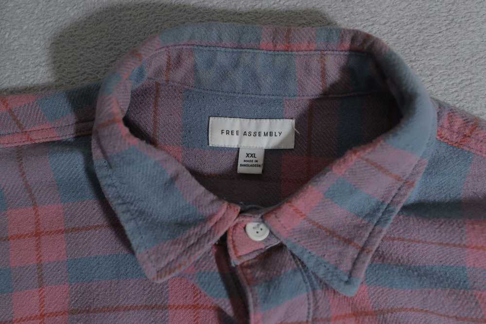 Vintage Free Assembly Pink and Blue Flannel (XXL) - image 7