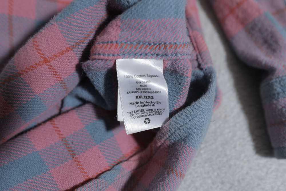 Vintage Free Assembly Pink and Blue Flannel (XXL) - image 8
