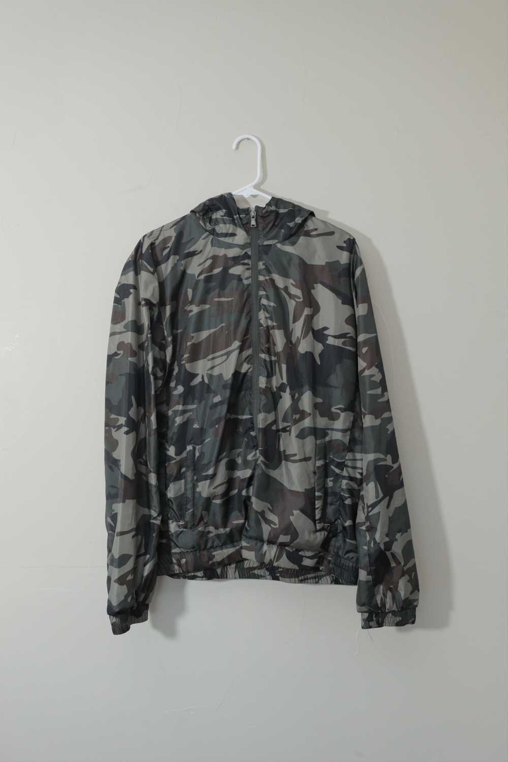 Streetwear LA Gate Collection Camo Windbreaker (X… - image 1