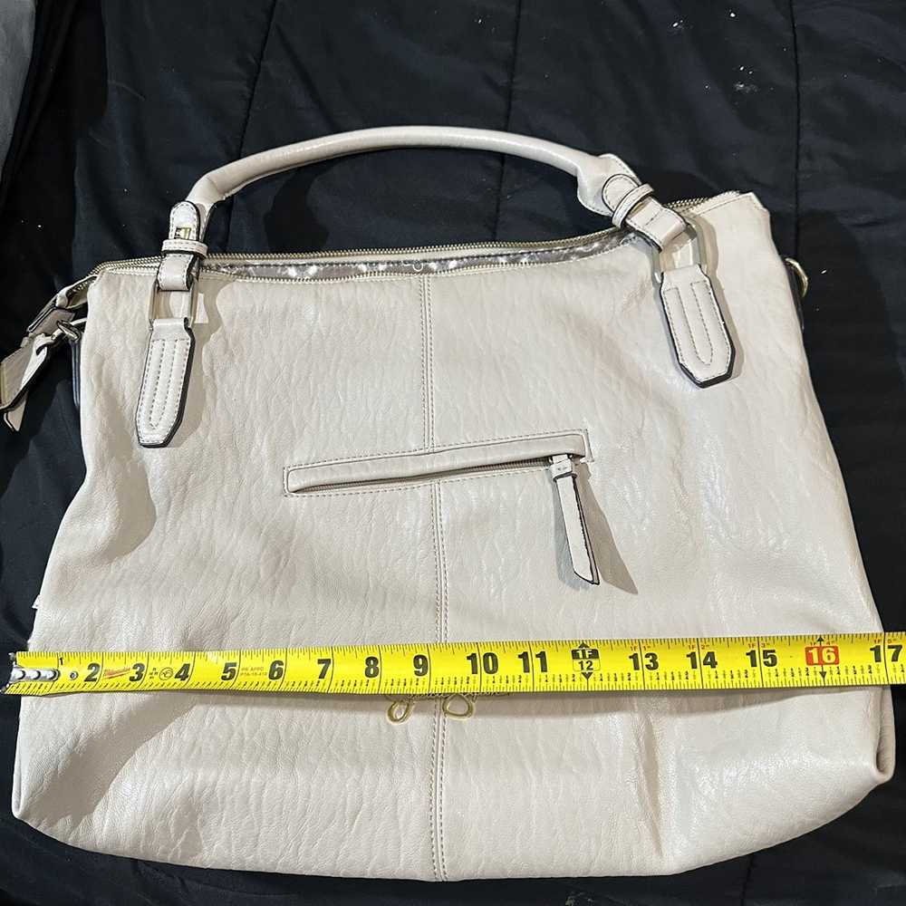 Jessica Simpson Jessica Simpson handbag/tote. - image 10