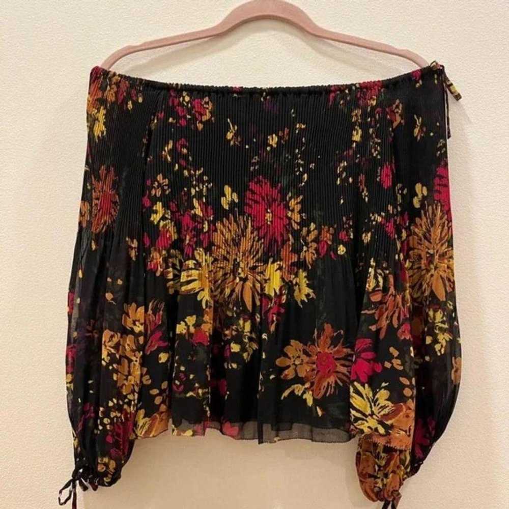 Aritzia Wilfred Off-the-Shoulder Floral Top (XS) … - image 2