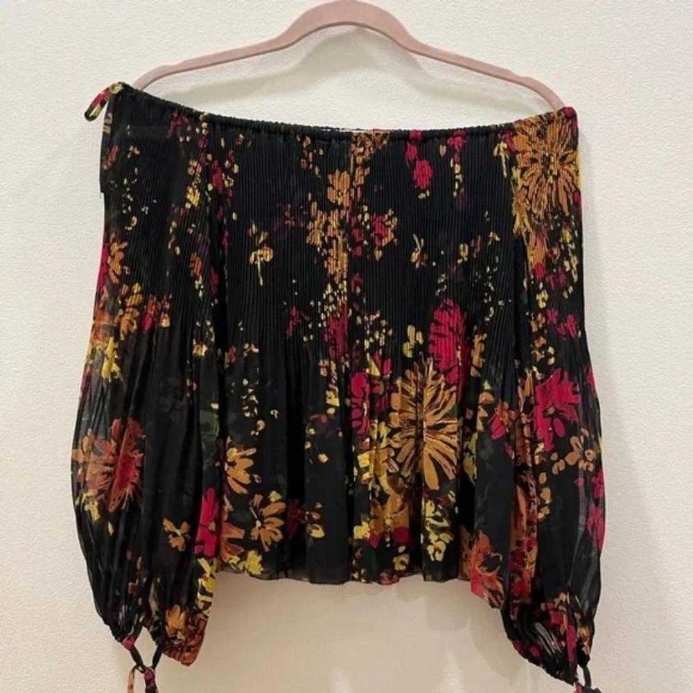 Aritzia Wilfred Off-the-Shoulder Floral Top (XS) … - image 3