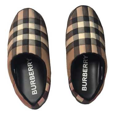 Burberry Cloth flats