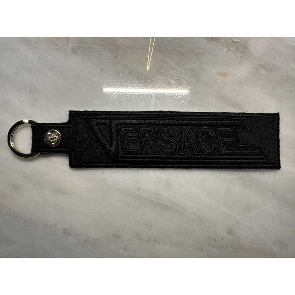 Versace Medusa cloth bag charm - image 5