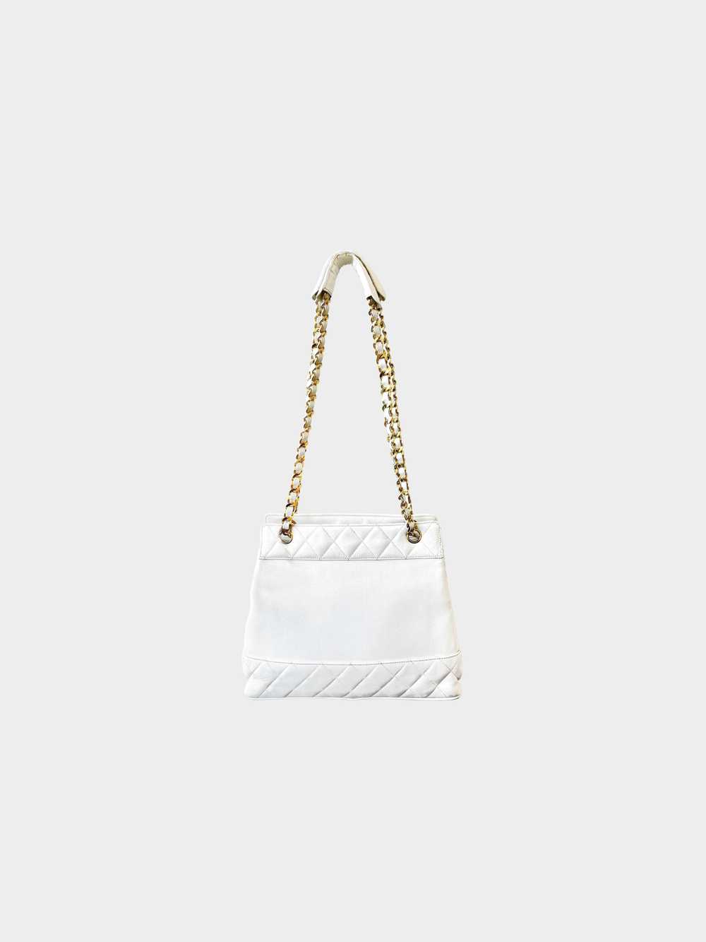 Chanel 1990 White Quilted Calfskin Shoulder Bag - image 2
