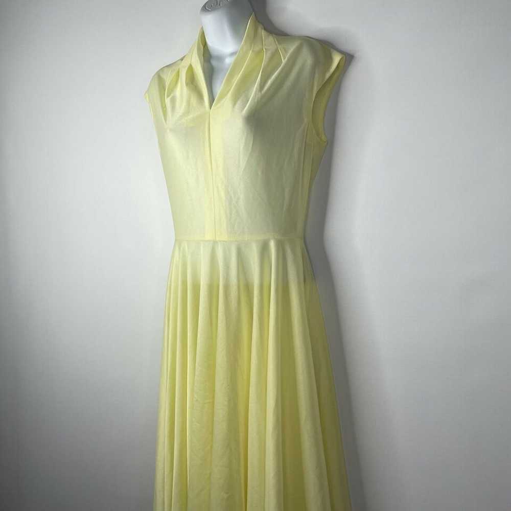 Vintage 70s Sheer Yellow Cap Sleeve Polyester Fit… - image 7