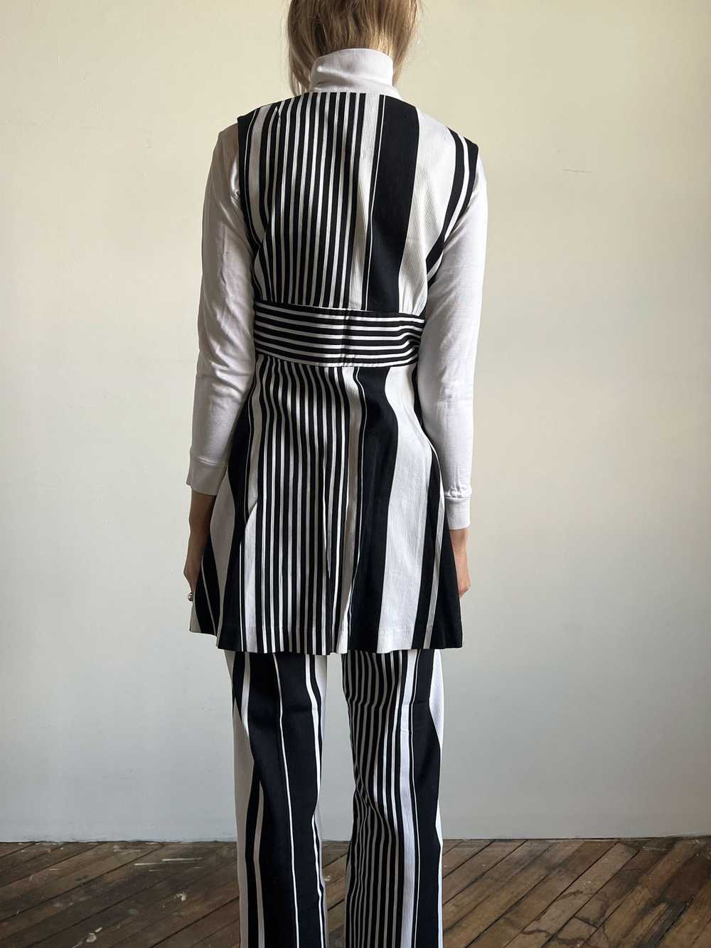 Vintage 1960's Black and White Striped Pant Set, … - image 4