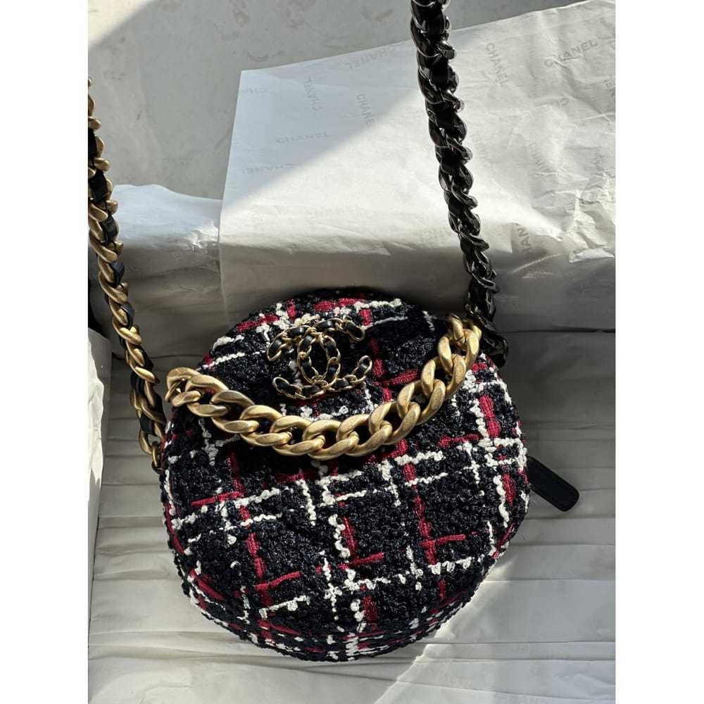 Chanel Chanel 19 tweed clutch bag - image 6