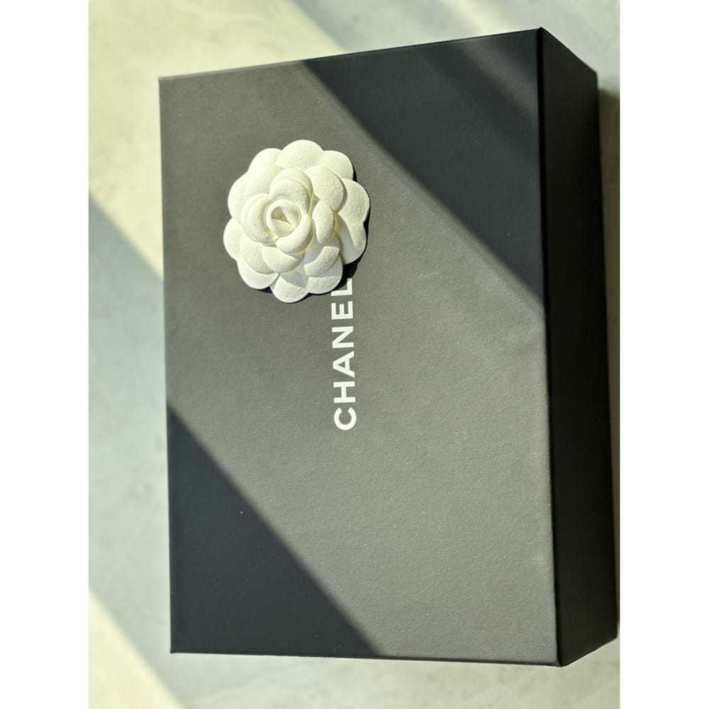 Chanel Chanel 19 tweed clutch bag - image 8