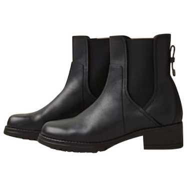 Cole Haan Leather ankle boots