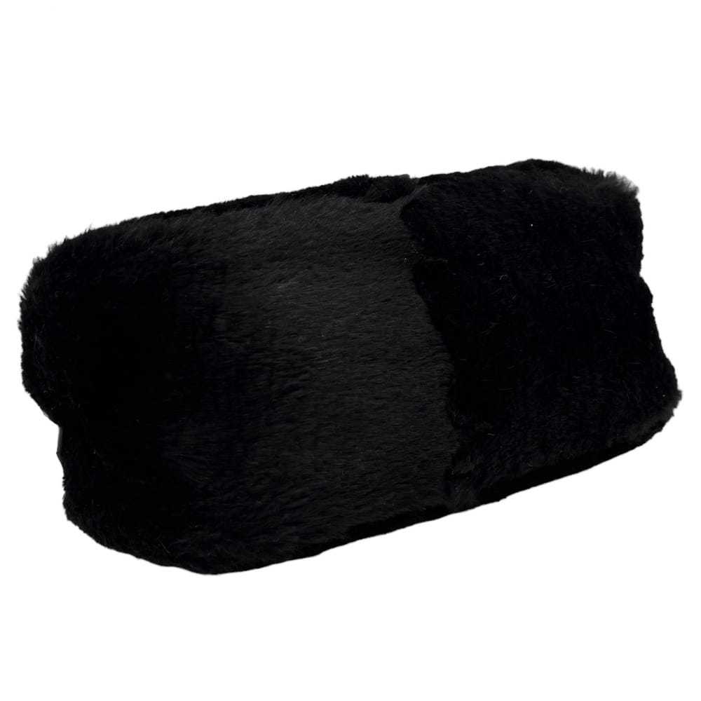 Fendi Baguette faux fur mini bag - image 4
