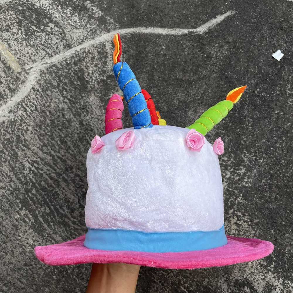 Avant Garde × Hypebeast Birthday bucket hat - image 3